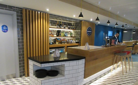 Holiday Inn Express interior