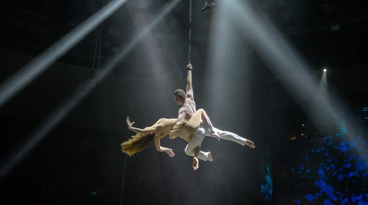 Aerial acrobats at Trafford Palazzo