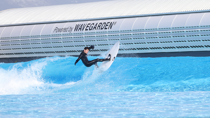 Surfer on Wavegarden facility